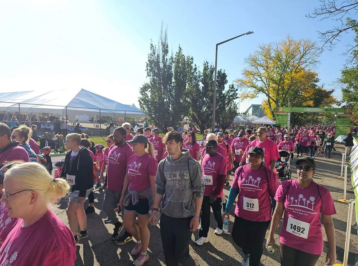 A large group of people at the Bronson Children's Hospital 5K walk and run.